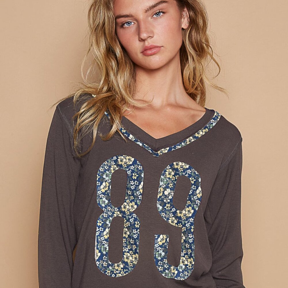 POL Floral Number Graphic V-Neck Top